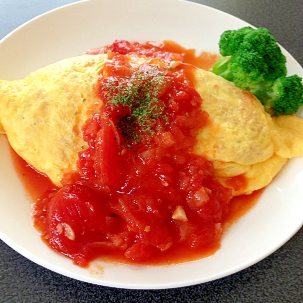 まるで洋食屋さん 特製トマトソースのオムライス レシピ 作り方 By maria1917 楽天レシピ まるで洋食屋さん 特製トマトソースのオムライス レシピ 作り方 By maria1917 楽天レシピ